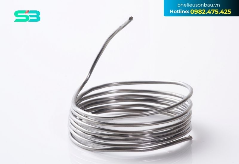 Chì có độ dẫn điện bằng khoảng 8% so với bạc