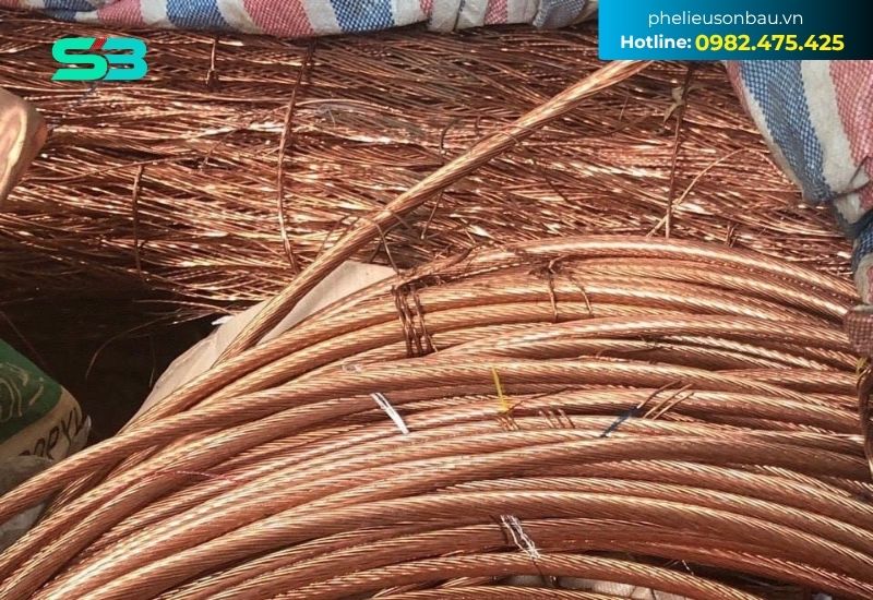 Đồng được tách từ dây cáp