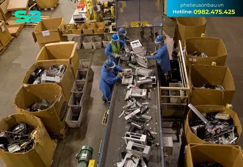 Tình sản xuất công nghiệp trong nước trong năm 2025