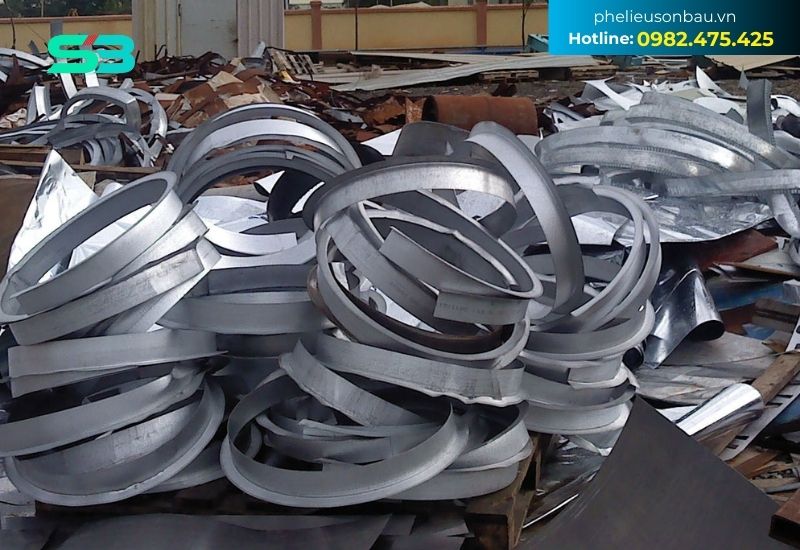 Phế liệu Sơn Báu chuyên phục vụ các khu công nghiệp tại Thống Nhất