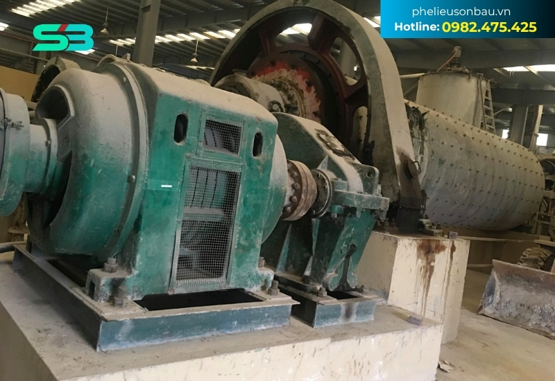Phế Liệu Sơn Báu chuyên thu mua phế liệu từ các khu công nghiệp