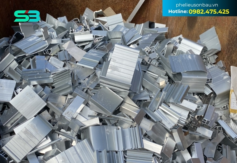 Phế Liệu Sơn Báu thu mua đa dạng các loại phế liệu nhôm