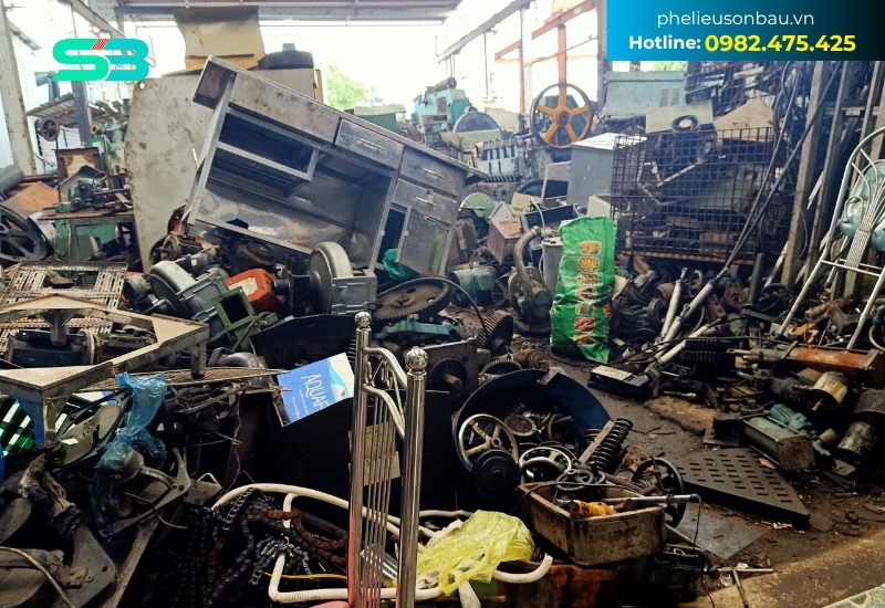Phế Liệu Sơn Báu chuyên thu mua máy móc cũ và thiết bị công nghiệp tại khu vực Tân Thành
