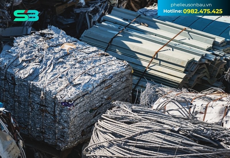 Phế Liệu Sơn Báu chuyên thu mua phế liệu từ các công trình xây dựng